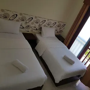 招待所 普拉巴旅馆, 庫塔